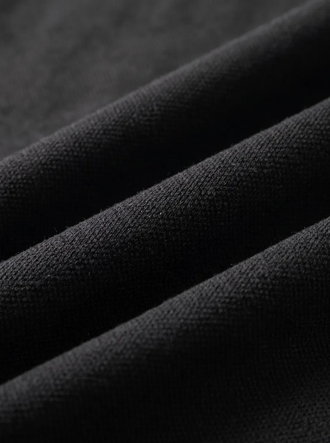 Black Long-Sleeve Polo Shirt · Logo and design details · PM-C-013 / 5