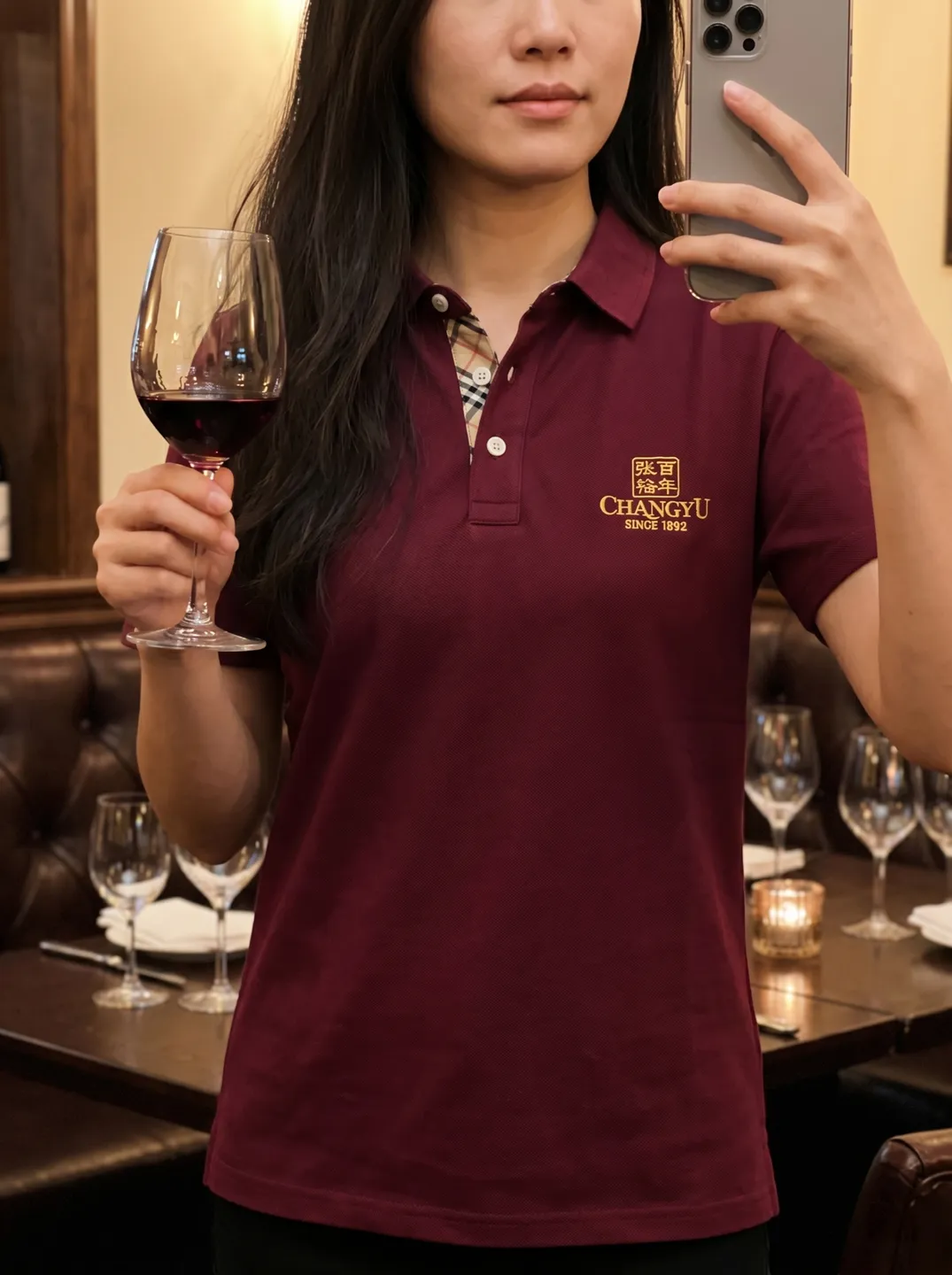 Burgundy Polo Shirt · Styling and setting · PM-C-065 / 7