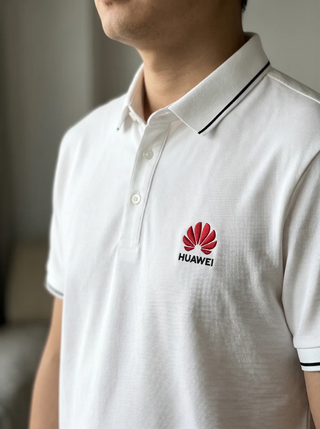 White Polo Shirt · Styling and setting · PM-C-068 / 4