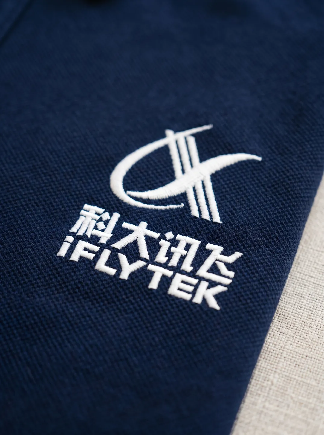 Navy Polo Shirt · Logo and design details · PM-C-080 / 2