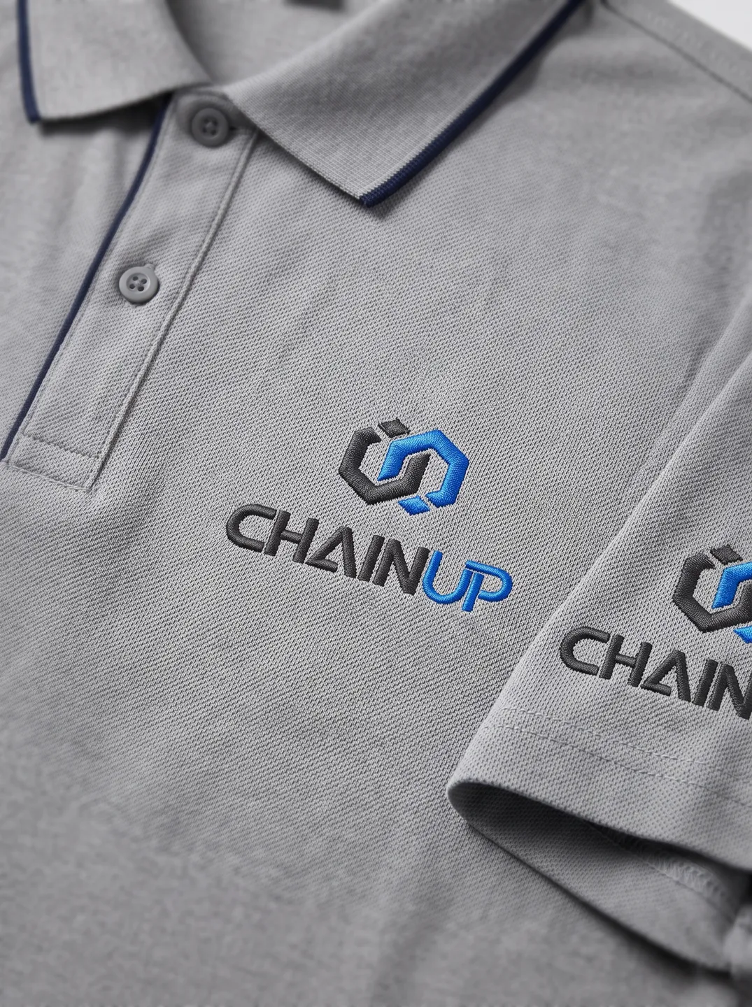 Light Grey Polo Shirt · Logo and design details · PM-C-121 / 3