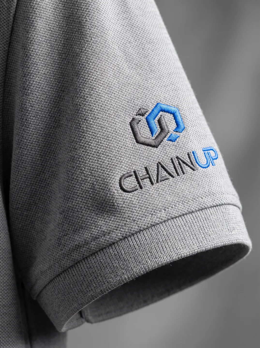 Light Grey Polo Shirt · Logo and design details · PM-C-121 / 4