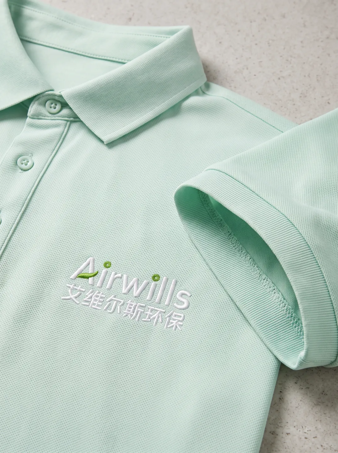 Mint Polo Shirt · Logo and design details · PM-C-149 / 3
