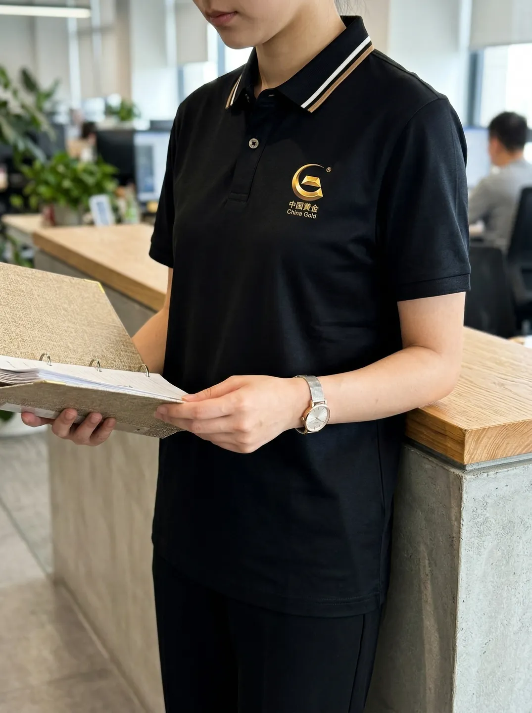 Black Polo Shirt · Styling and setting · PM-C-161 / 7