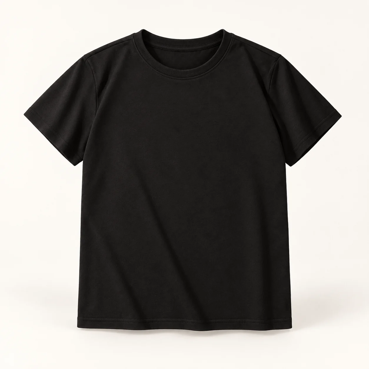 Sorona-Blend 220 g/m² Casual Tee — 002 Black — Style view